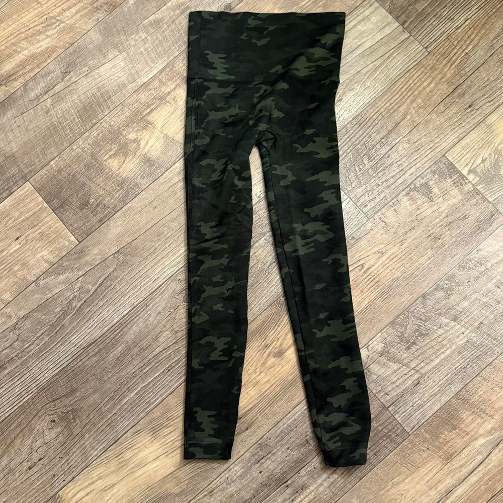 Spanx Olive Green Camo High Waisted Leggings Womens Small